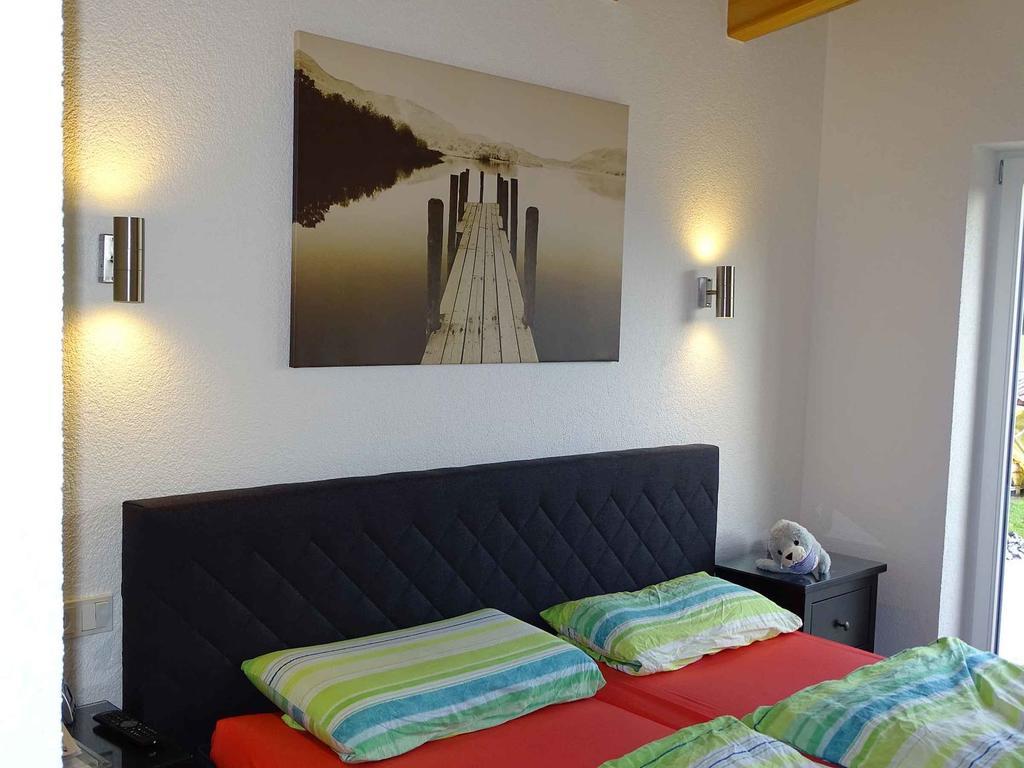 Ferienwohnung Am Weinberg Ostrach Exterior foto